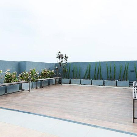 The Jaipur Loft Modern Studio Экстерьер фото